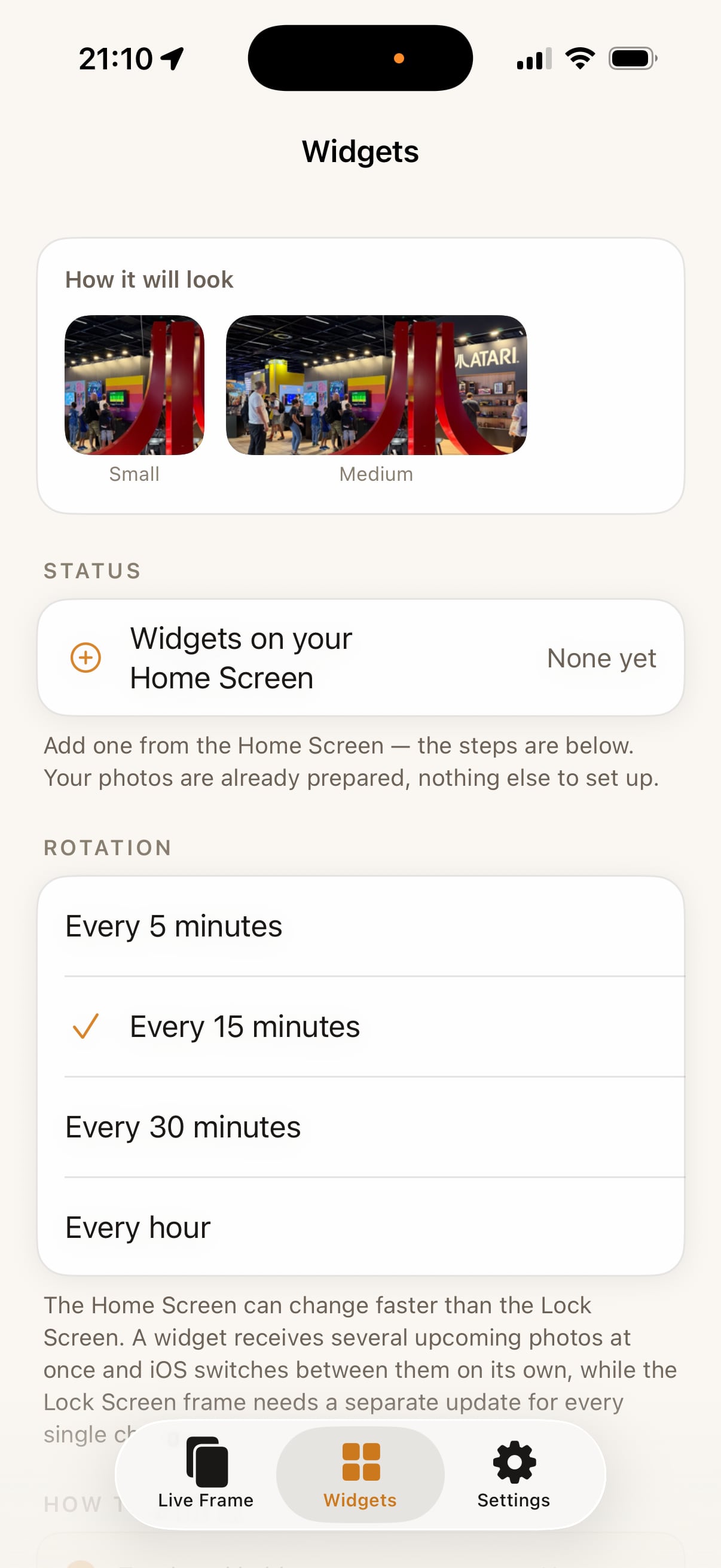 Live Frame Home Screen widgets in small and medium size